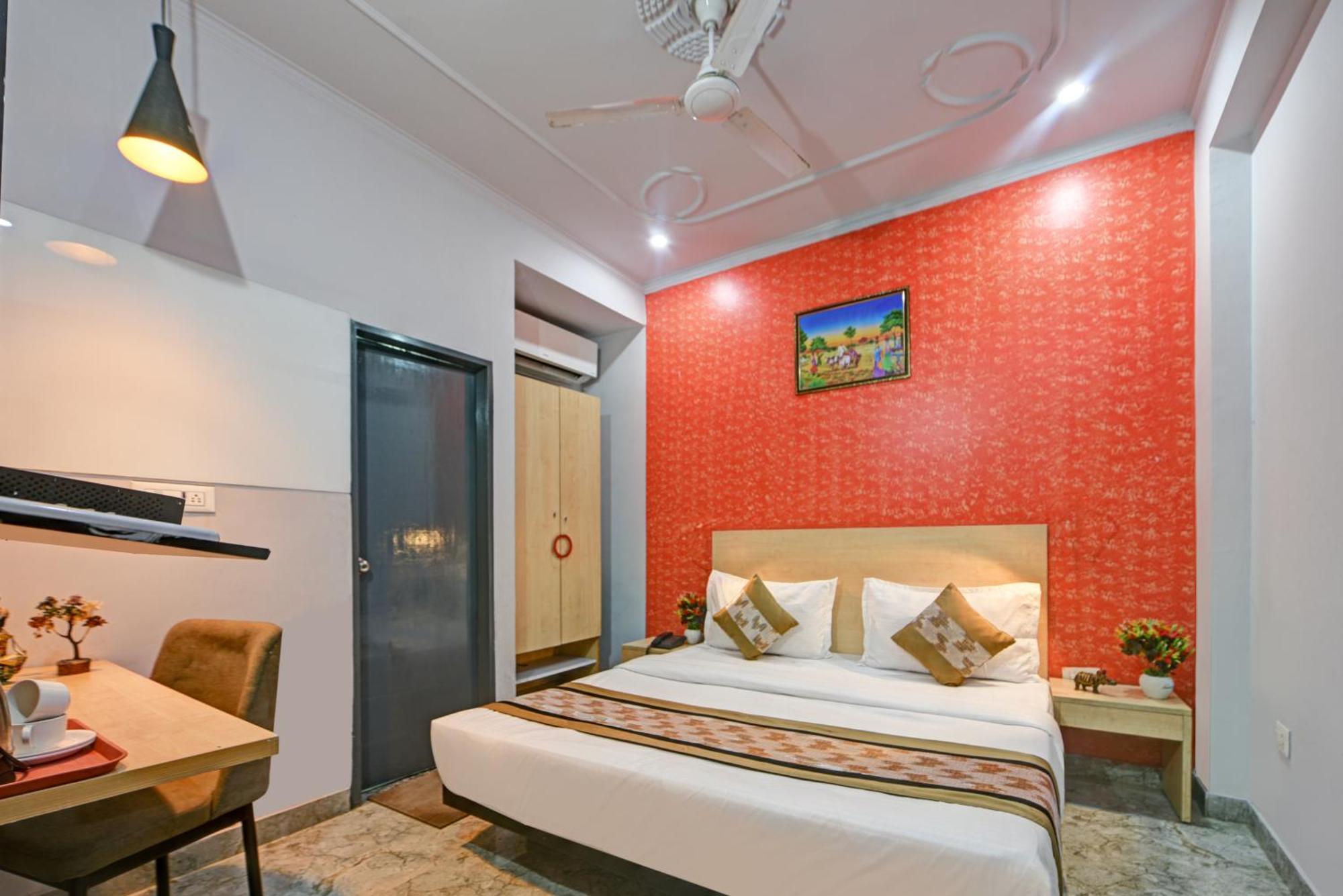 גורגאון Royal Spark Inn1 - Medicity Gurugram, Near Medanta Hospital מראה חיצוני תמונה