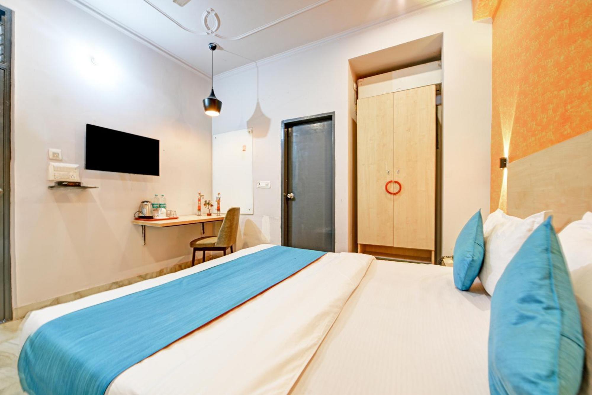 גורגאון Royal Spark Inn1 - Medicity Gurugram, Near Medanta Hospital מראה חיצוני תמונה