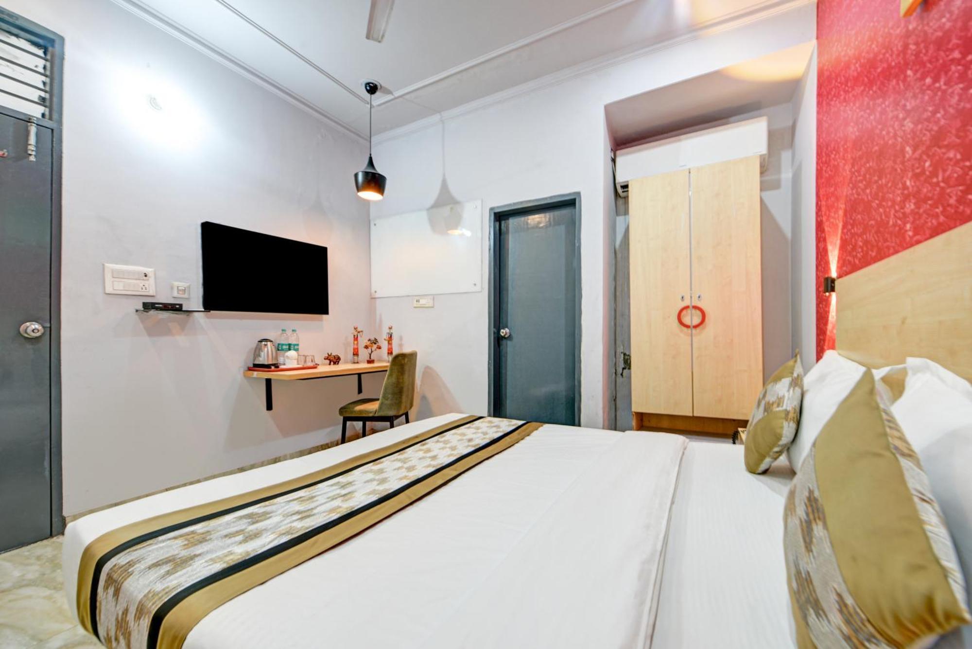 גורגאון Royal Spark Inn1 - Medicity Gurugram, Near Medanta Hospital מראה חיצוני תמונה