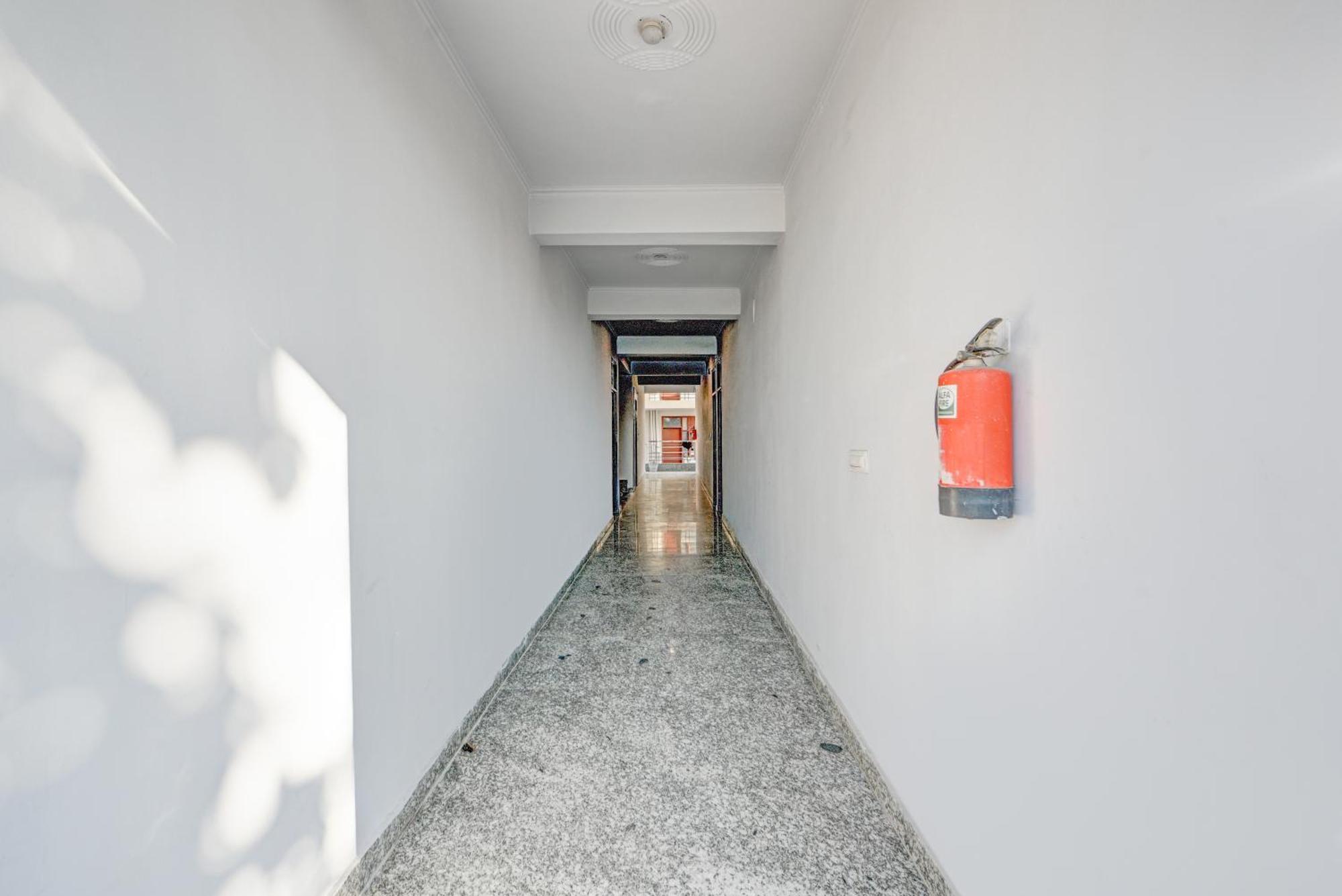 גורגאון Royal Spark Inn1 - Medicity Gurugram, Near Medanta Hospital מראה חיצוני תמונה